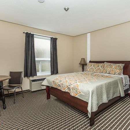 Grewals Inn And Suites Ниагарски водопад Екстериор снимка