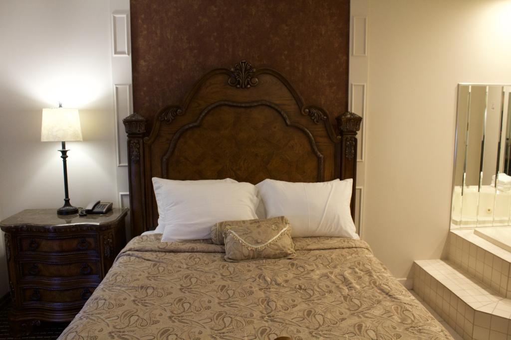 Grewals Inn And Suites Ниагарски водопад Екстериор снимка