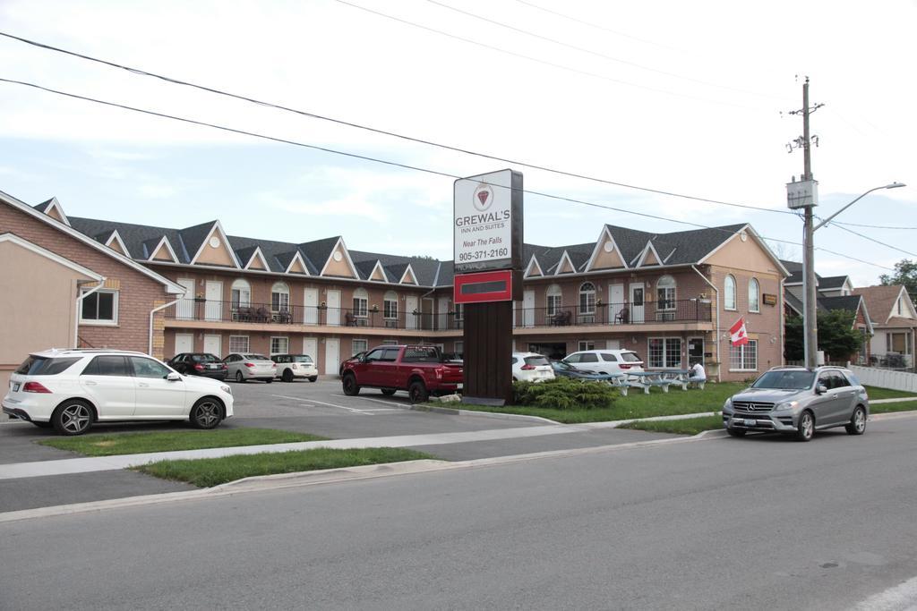 Grewals Inn And Suites Ниагарски водопад Екстериор снимка