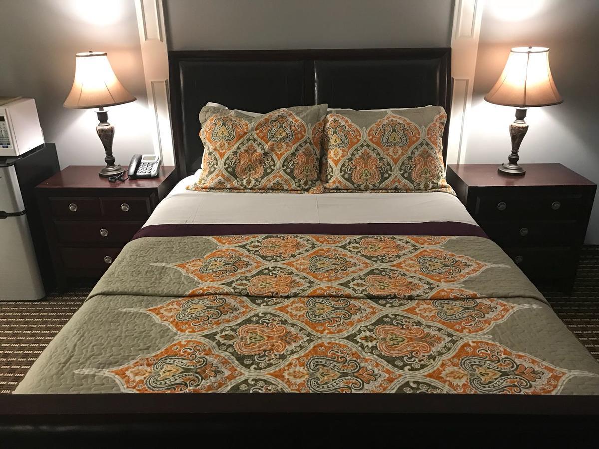 Grewals Inn And Suites Ниагарски водопад Екстериор снимка
