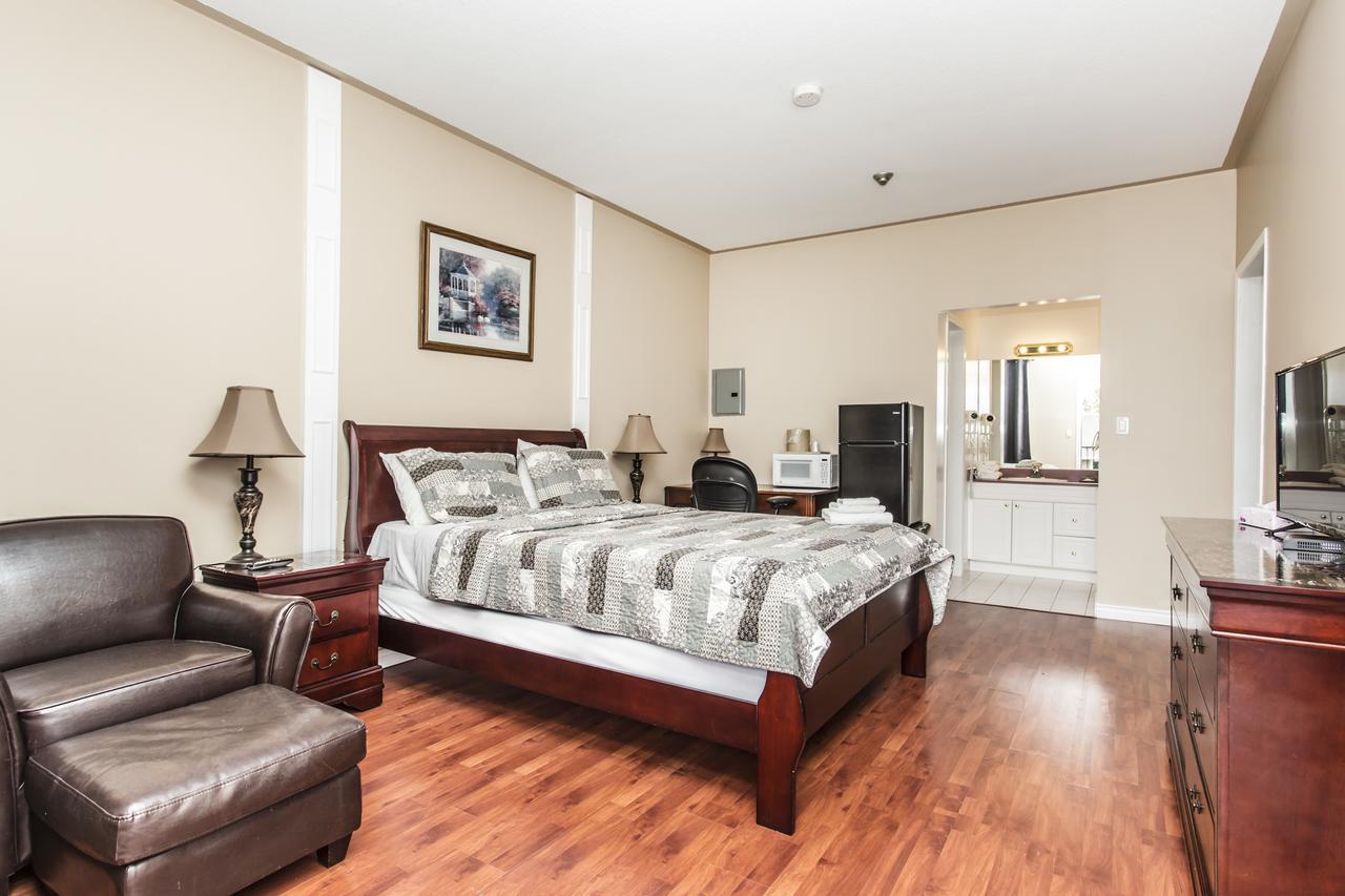 Grewals Inn And Suites Ниагарски водопад Екстериор снимка